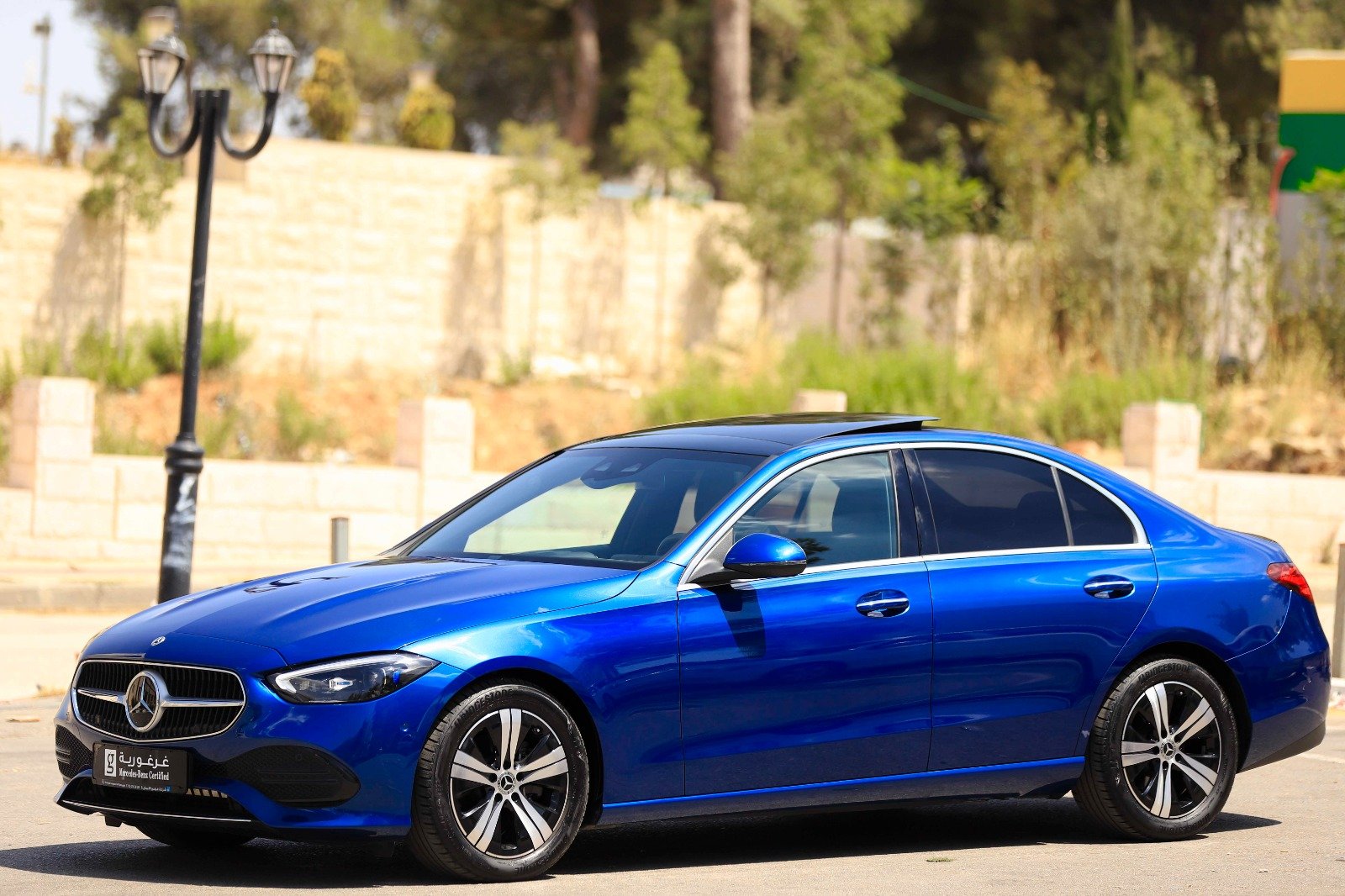 
								Mercedes C 180 full									