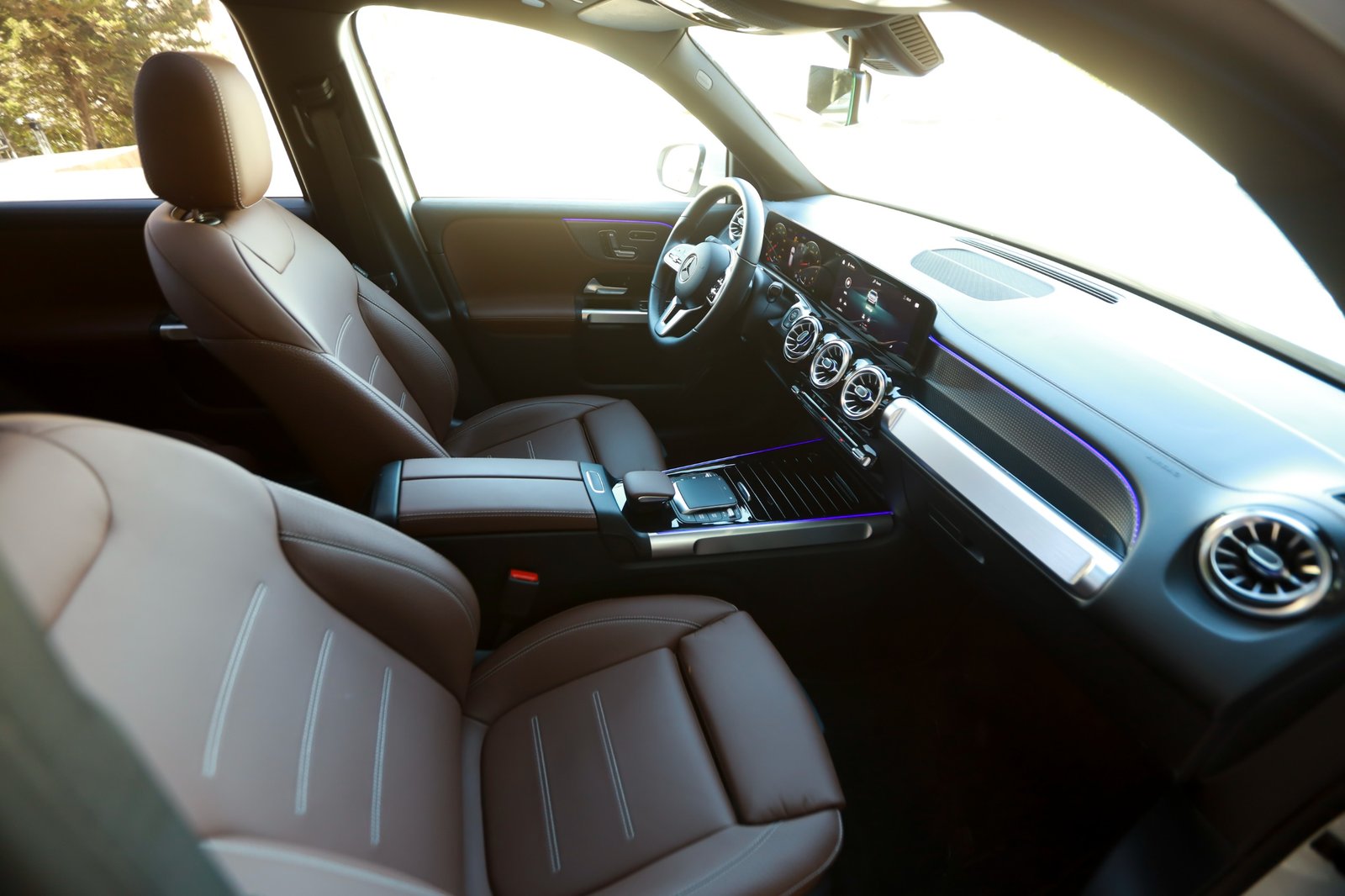 
								Mercedes GLB 250 4MATIC 5-S full									