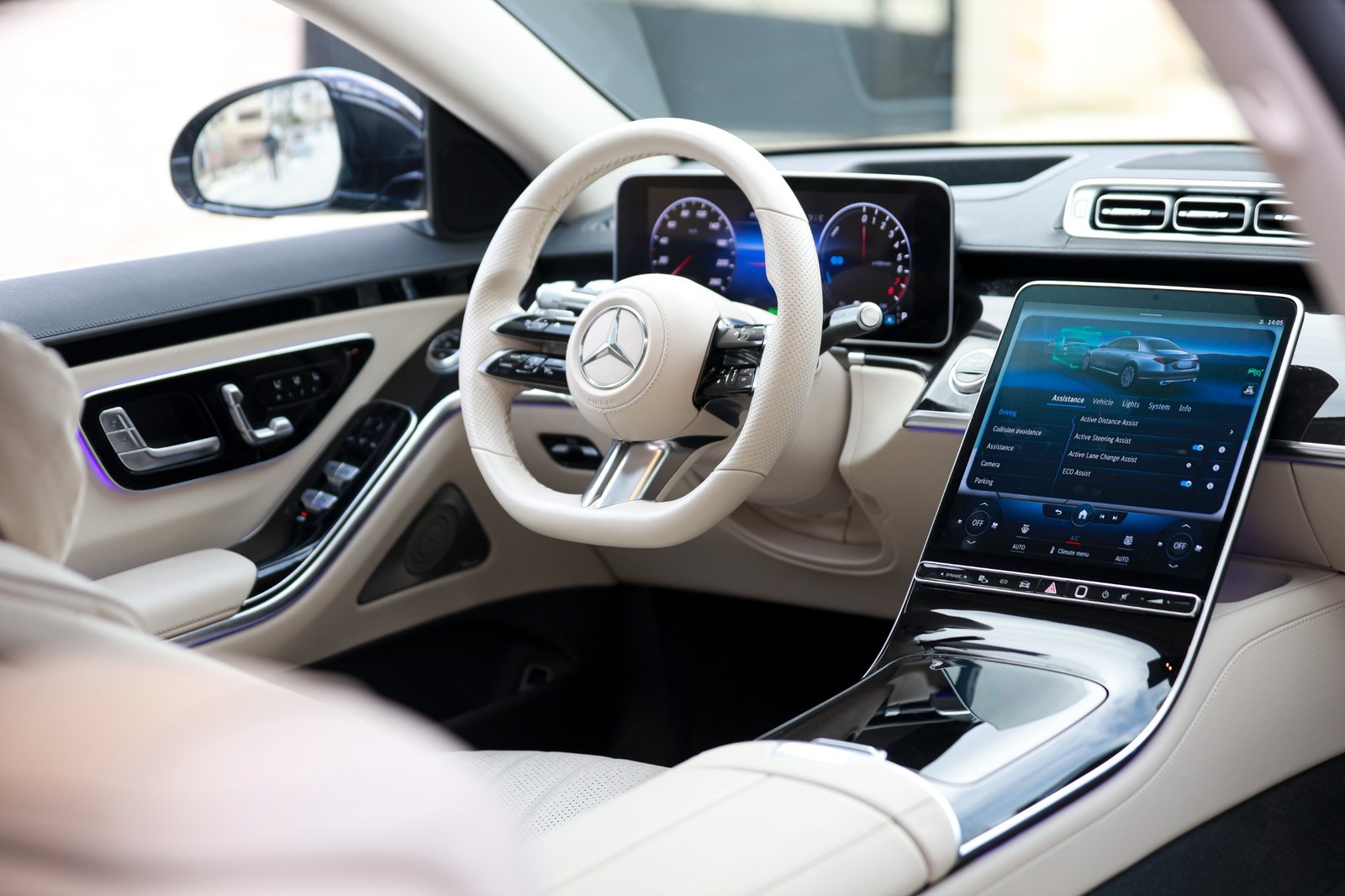 
								Mercedes S 580 e full									