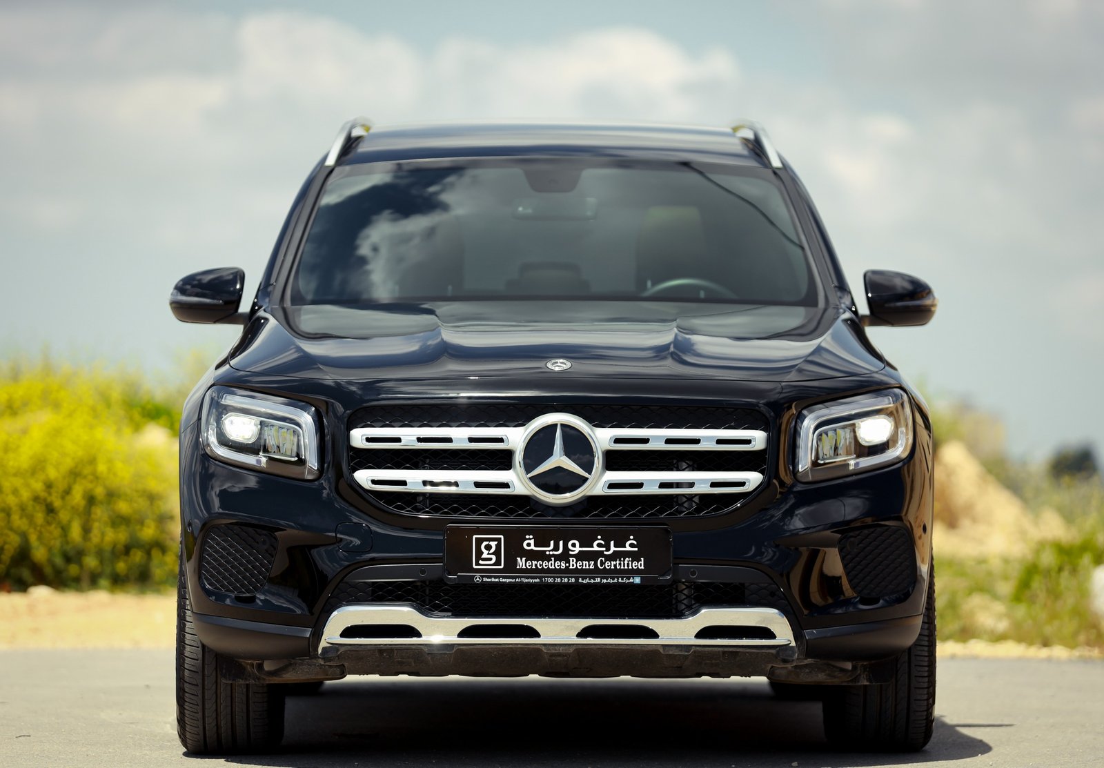 
								Mercedes GLB 250 4MATIC 5-S full									