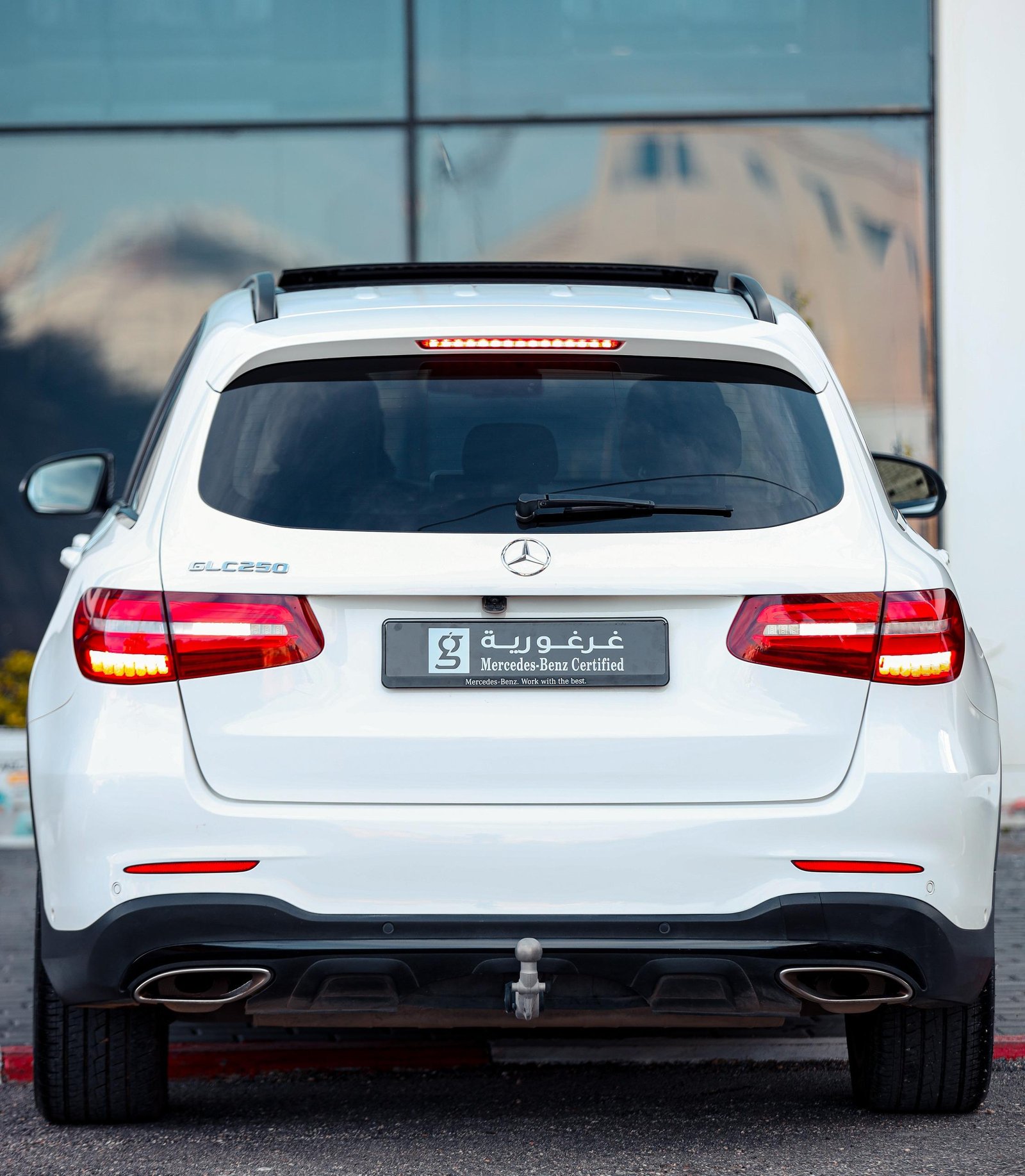 
								Mercedes GLC 250 full									