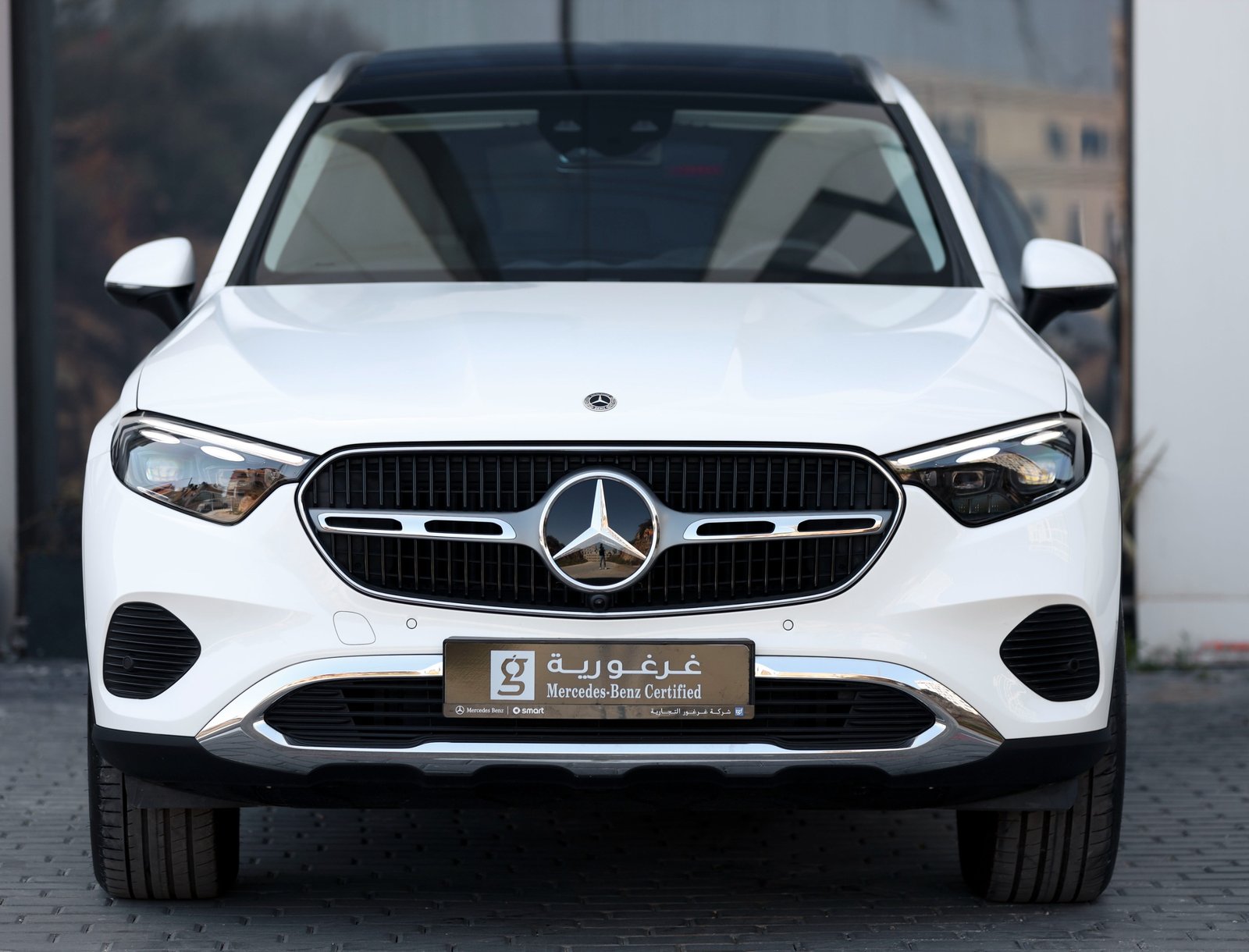 
								Mercedes GLC 300 e 4MATIC full									