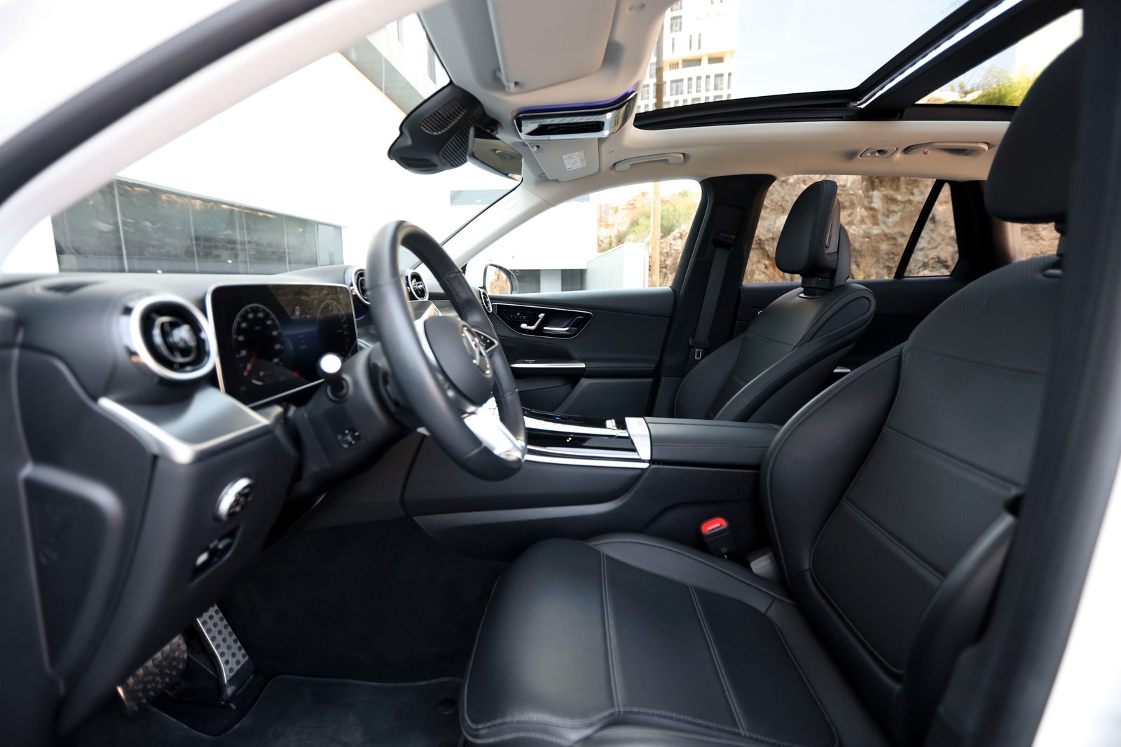 
								Mercedes GLC 300 e 4MATIC full									