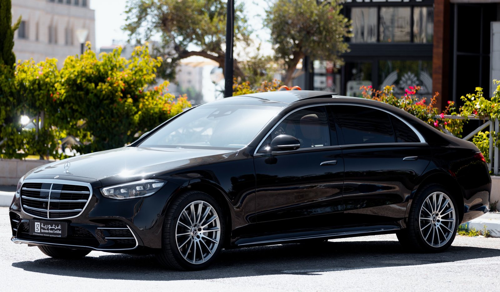 
								Mercedes S 580 e full									
