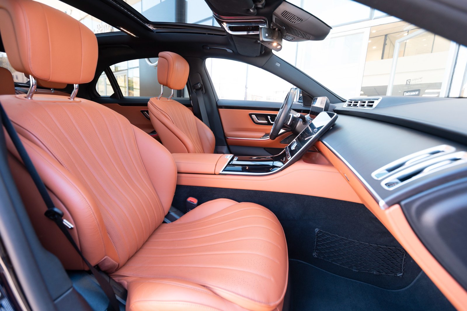 
								Mercedes S 580 e full									