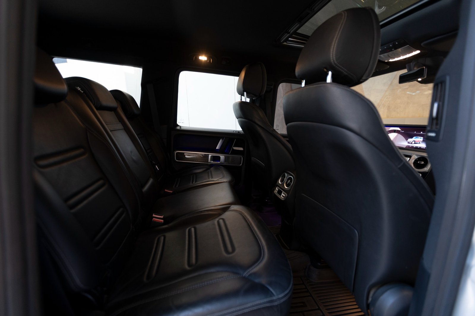
								Mercedes G500 full									