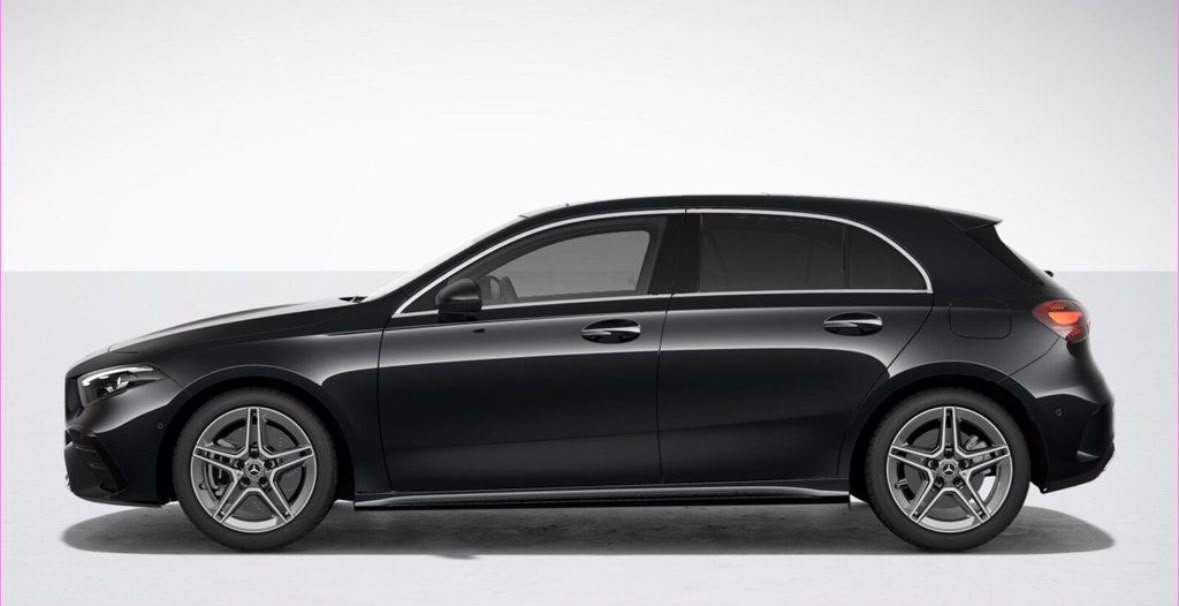 
								Mercedes A 250 e 5D AMG full									