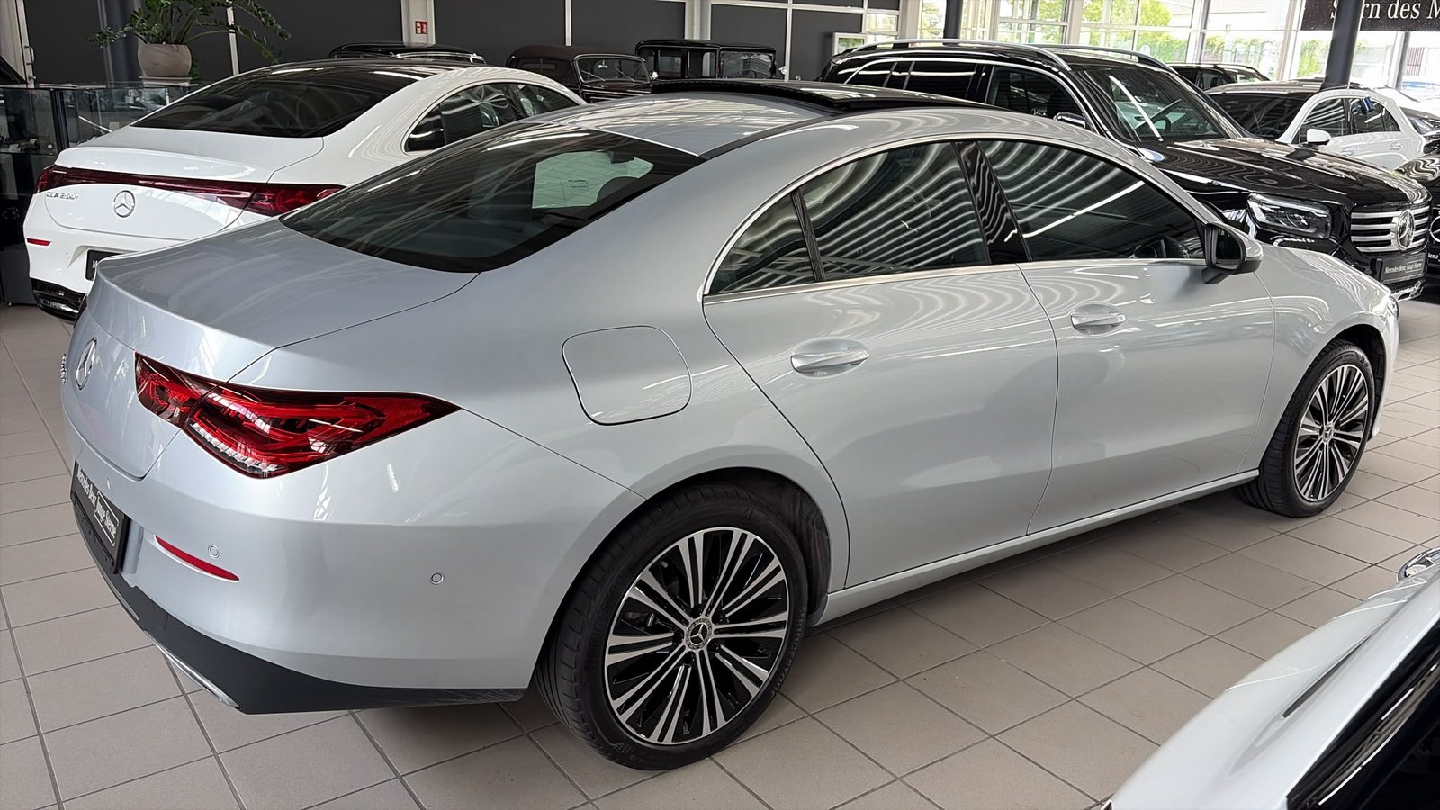 
								Mercedes CLA 250 e Coupe full									