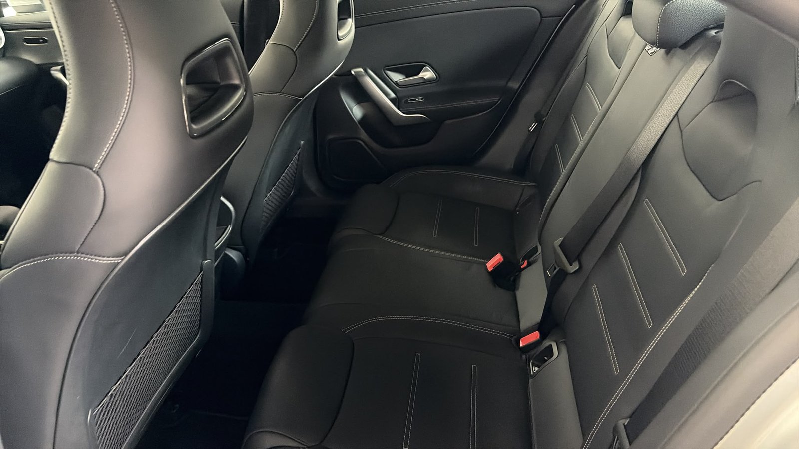 
								Mercedes CLA 250 e Coupe full									
