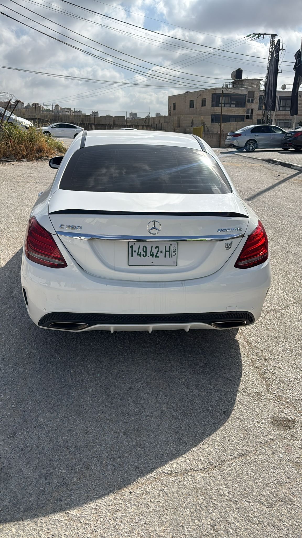 
								Mercedes C250 full									