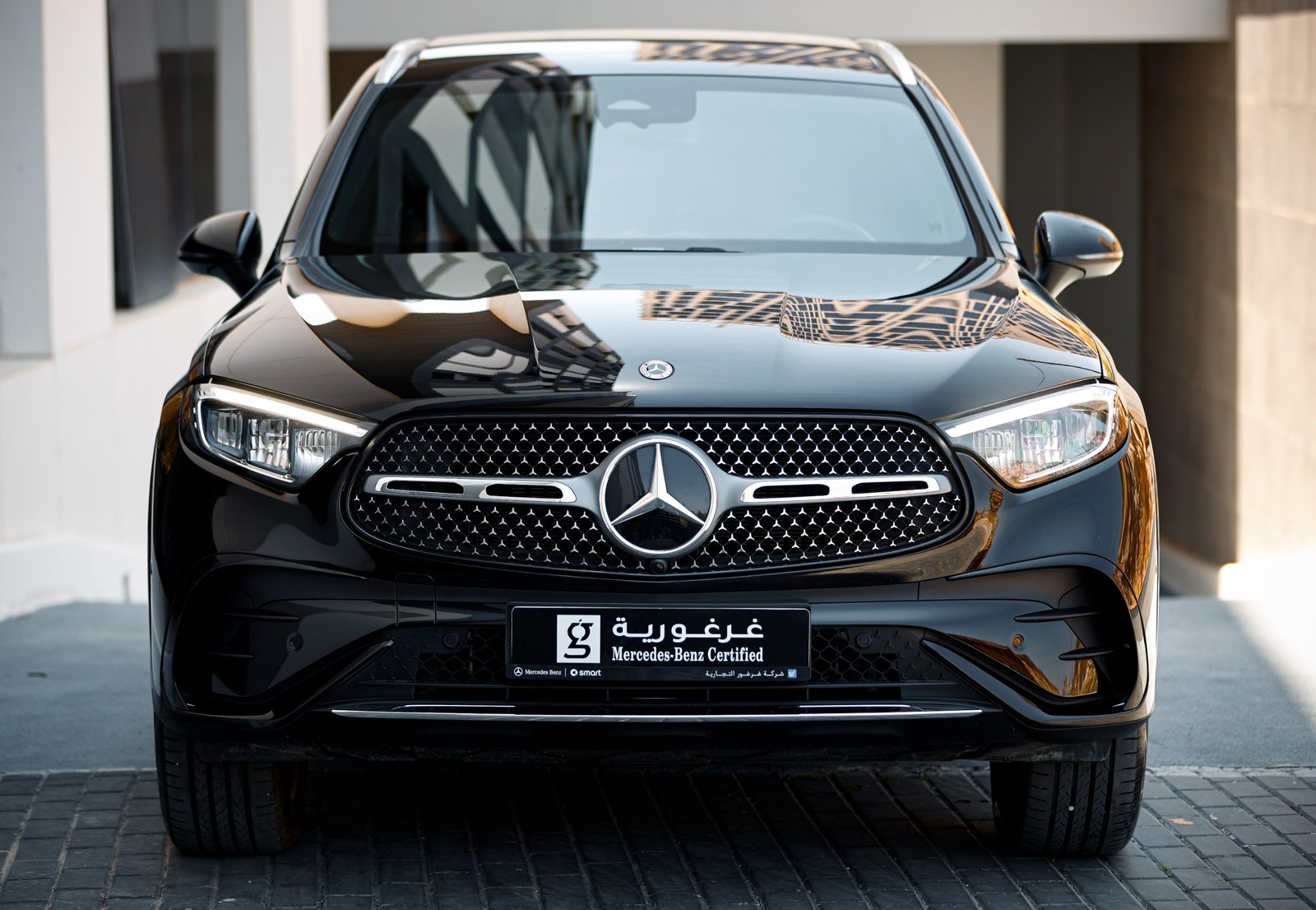 
								Mercedes GLC 300 e 4MATIC AMG full									
