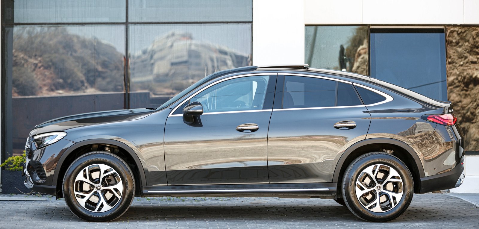 
								Mercedes GLC 200 Coupé full									