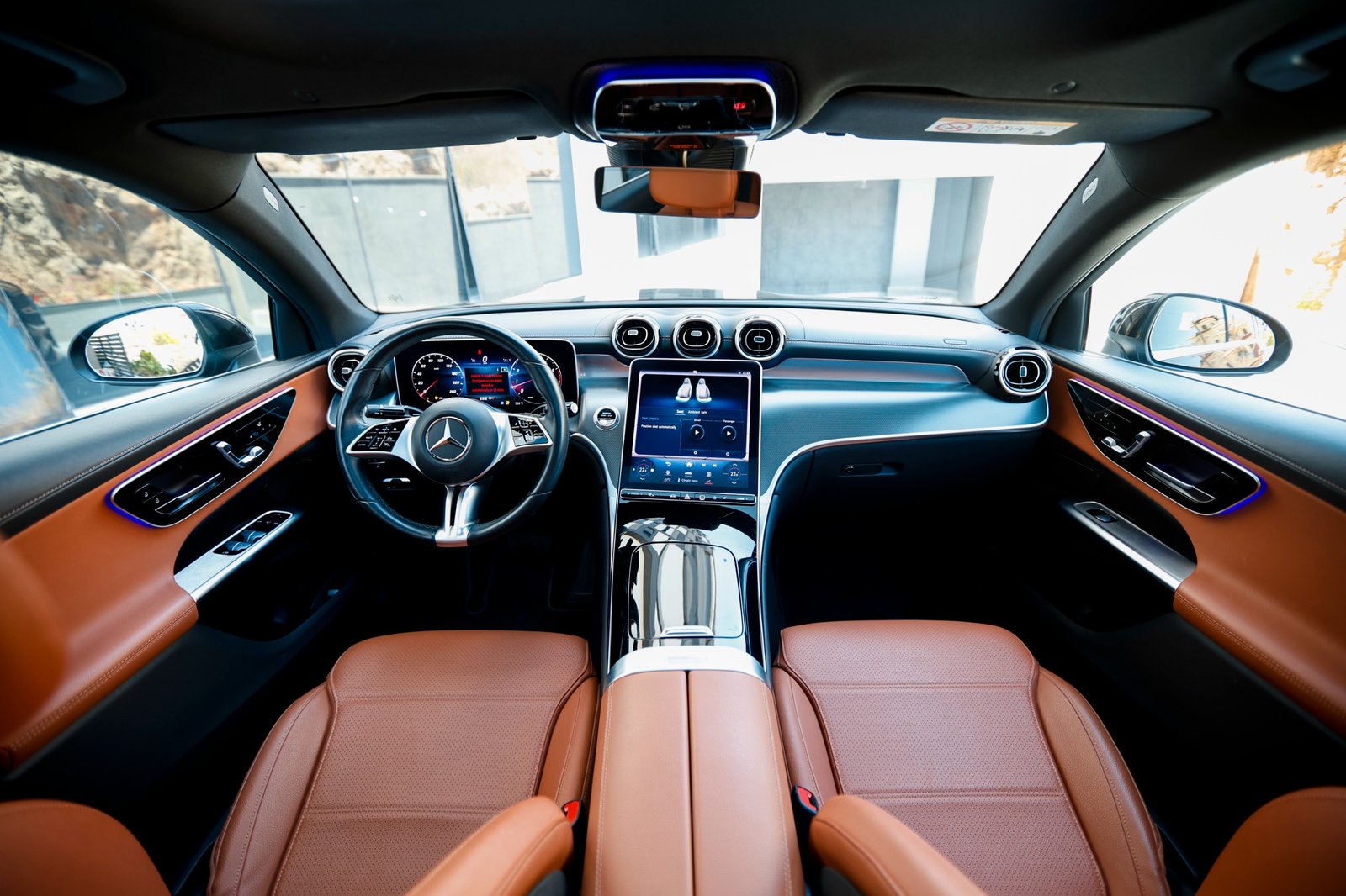
								Mercedes GLC 200 Coupé full									