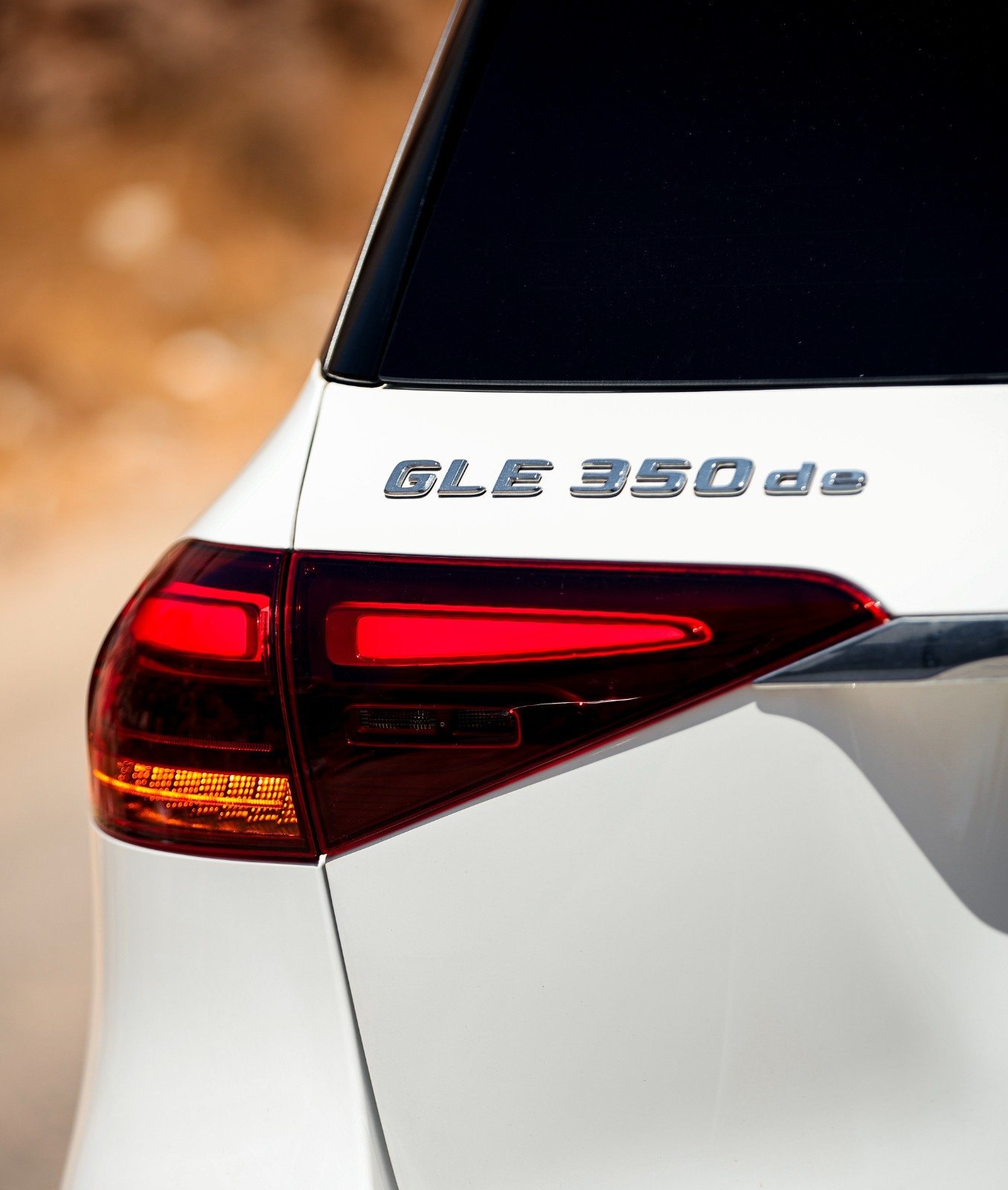 
								Mercedes GLE 350 de 4MATIC (Airmatic) full									