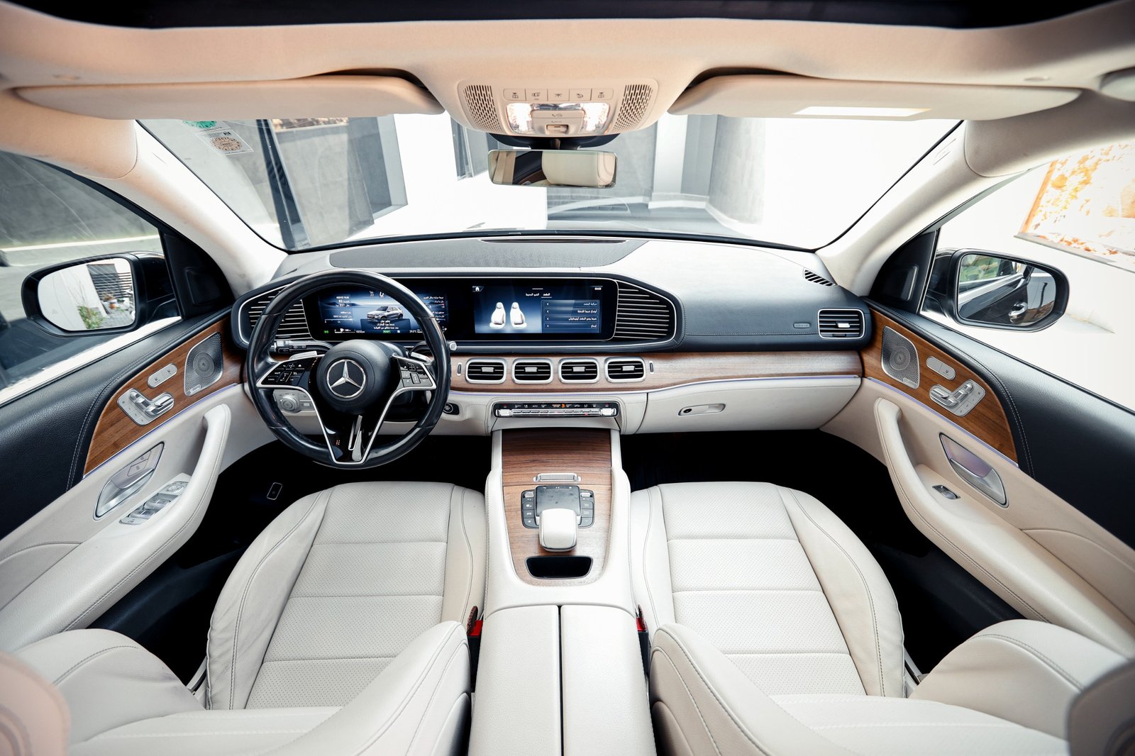 
								Mercedes GLE 350 de 4MATIC full									