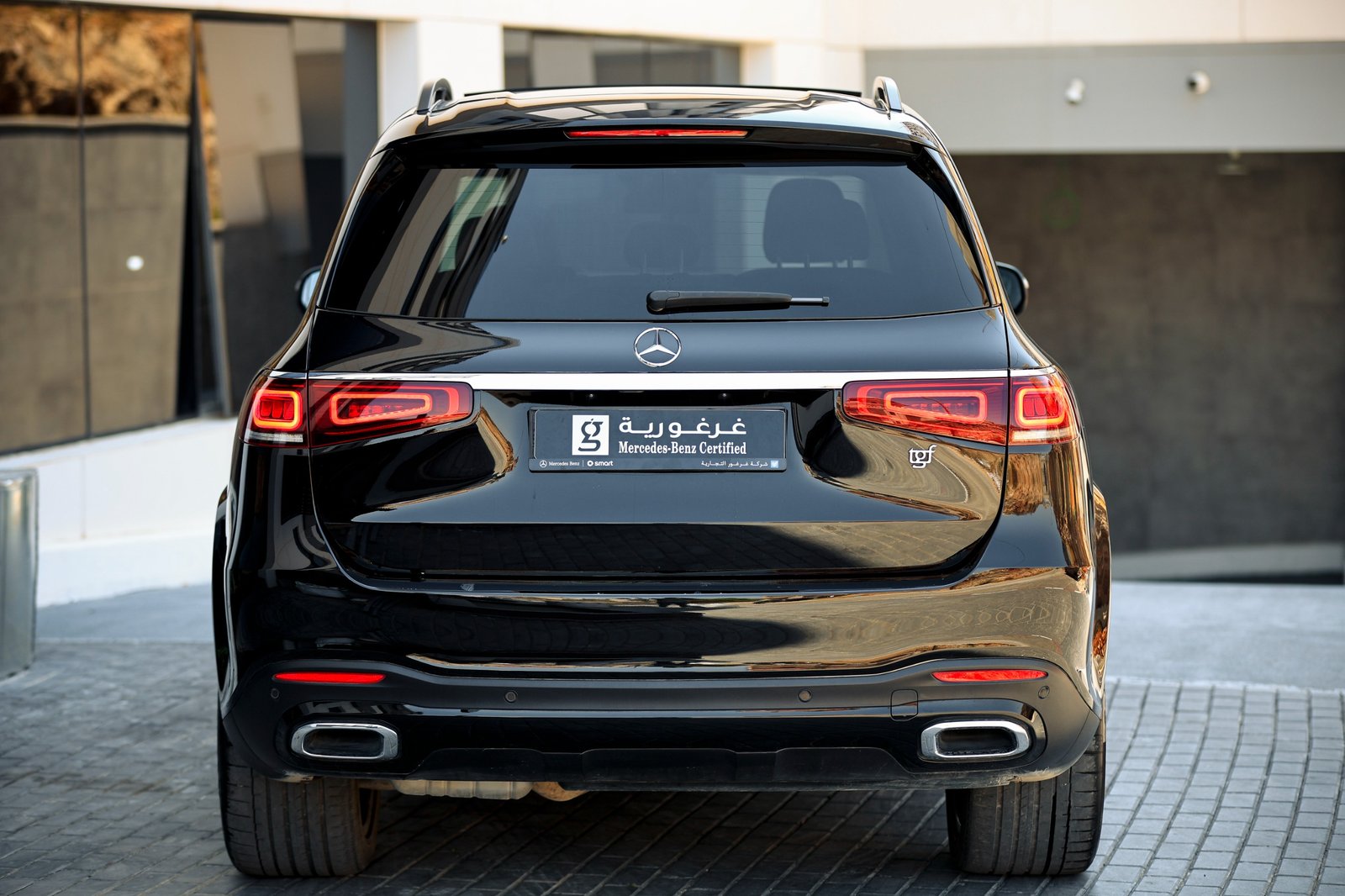 
								Mercedes GLS 350 d 4MATIC AMG full									