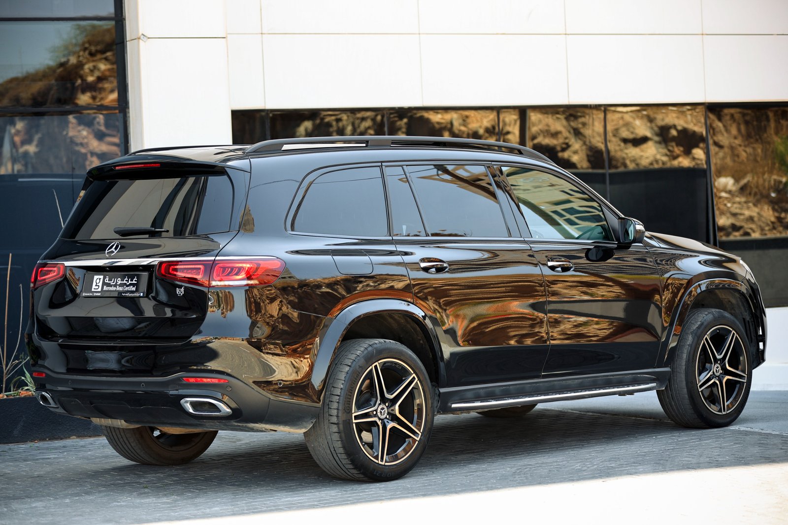 
								Mercedes GLS 350 d 4MATIC AMG full									