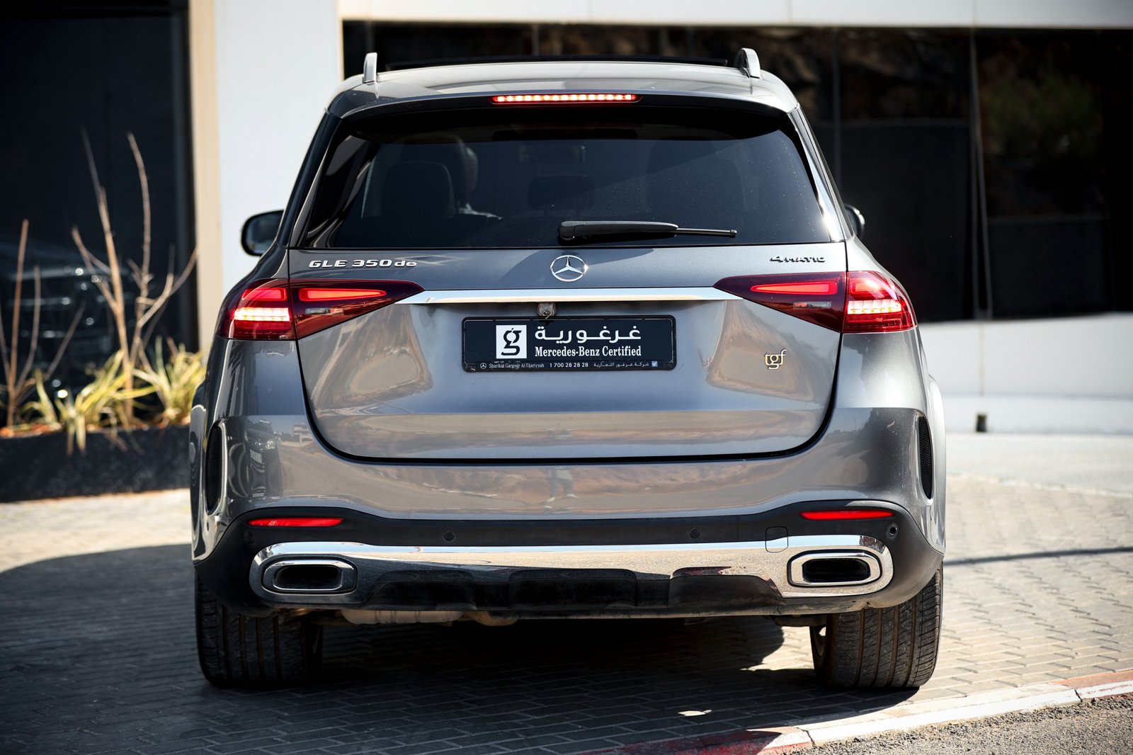 
								Mercedes GLE 350 de 4MATIC full									