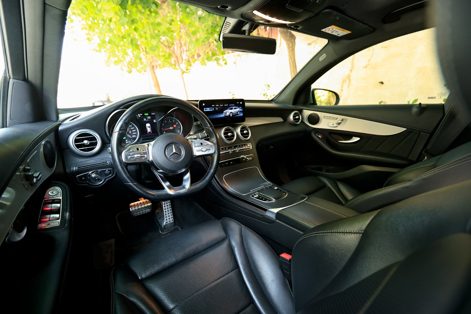 
								Mercedes GLC 200 Coupé full									