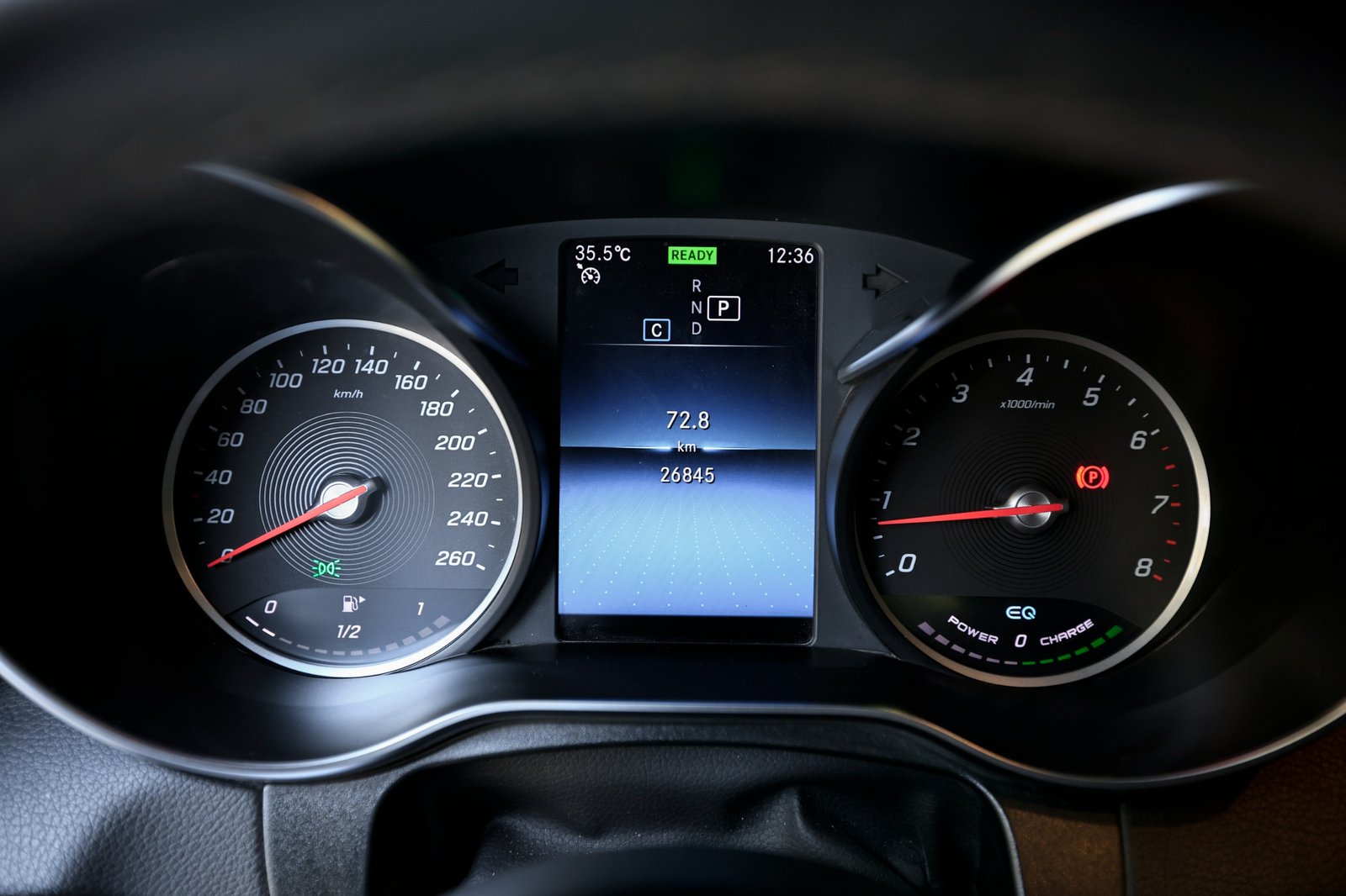 
								Mercedes GLC 200 Coupé full									