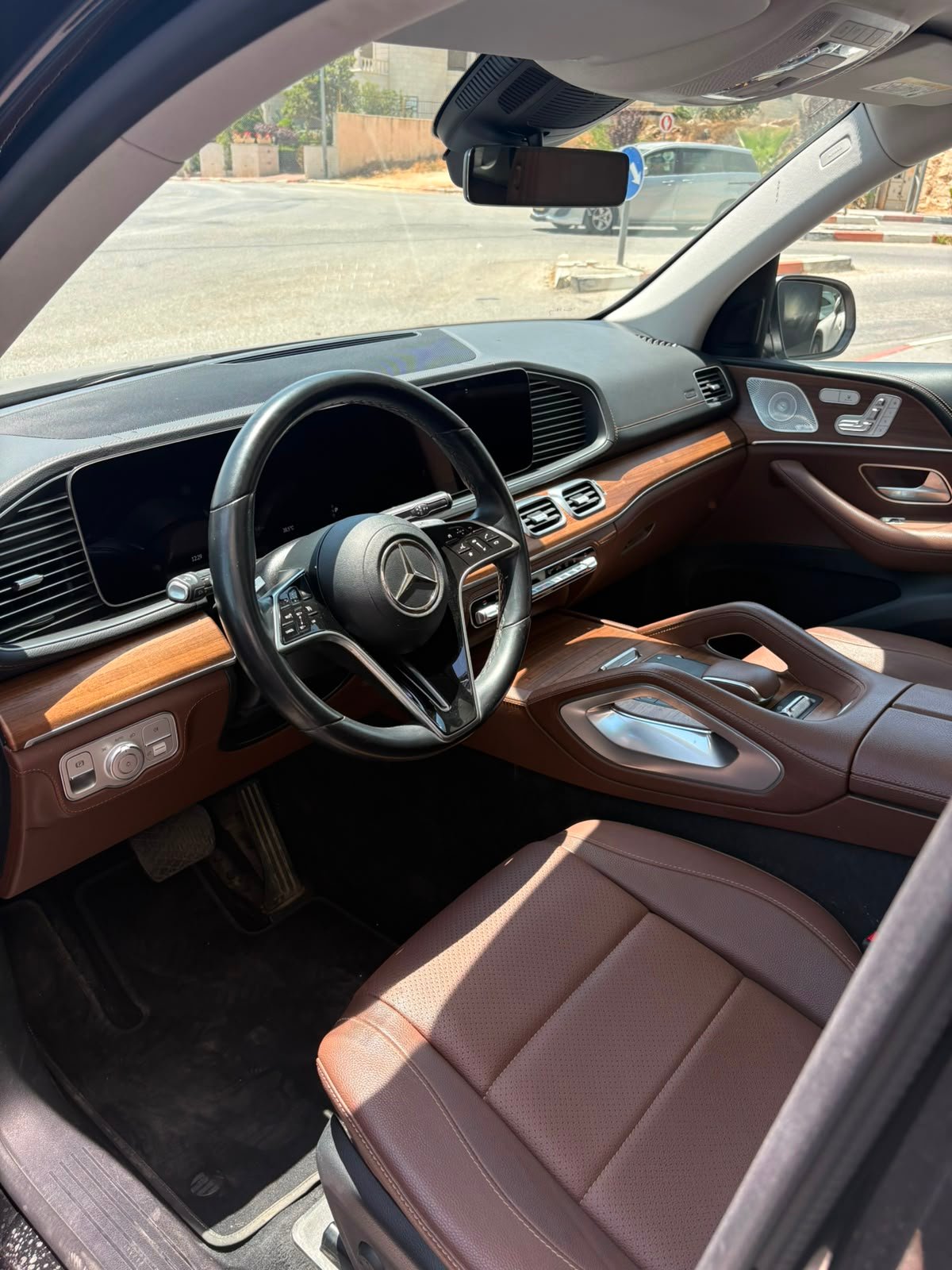 
								Mercedes GLE 350 de 4MATIC Airmatic full									