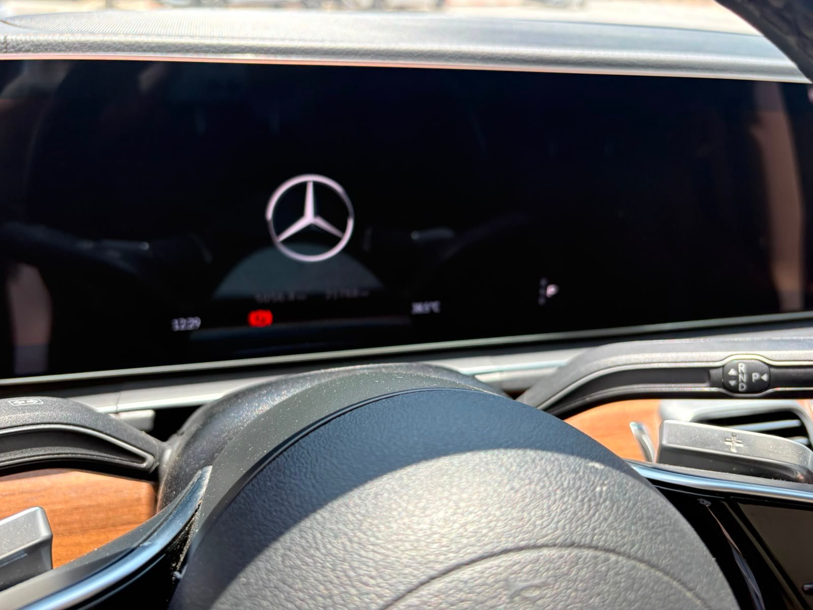
								Mercedes GLE 350 de 4MATIC Airmatic full									
