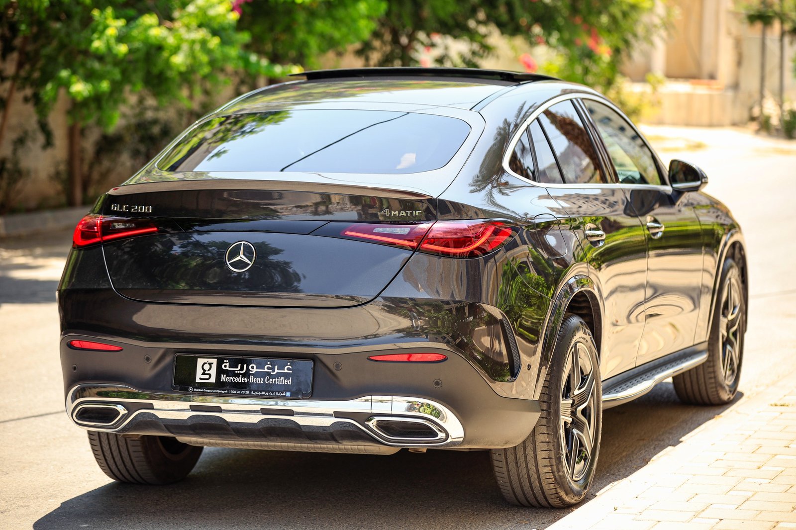 
								Mercedes GLC 200 Coupé AMG full									