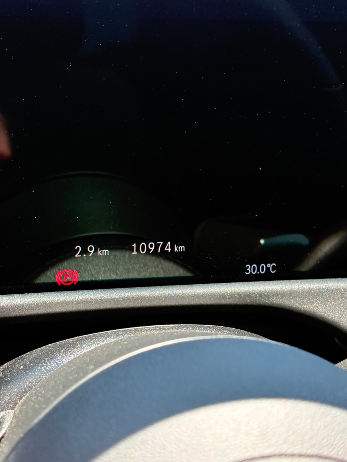 
								Mercedes E 300 e full									